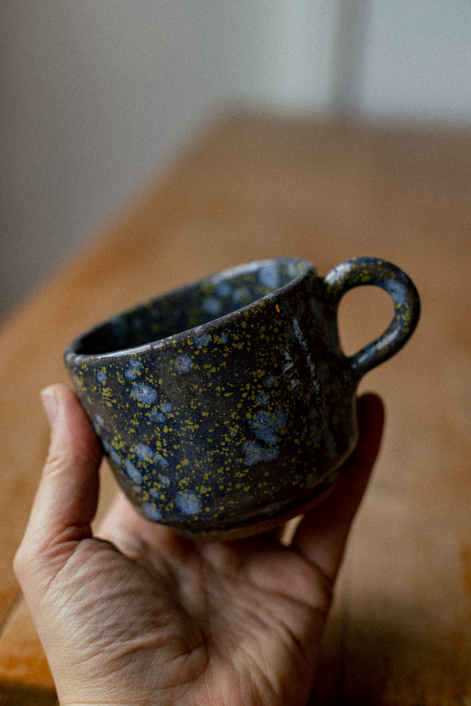 Retro Style Stacking Mug (Raku)