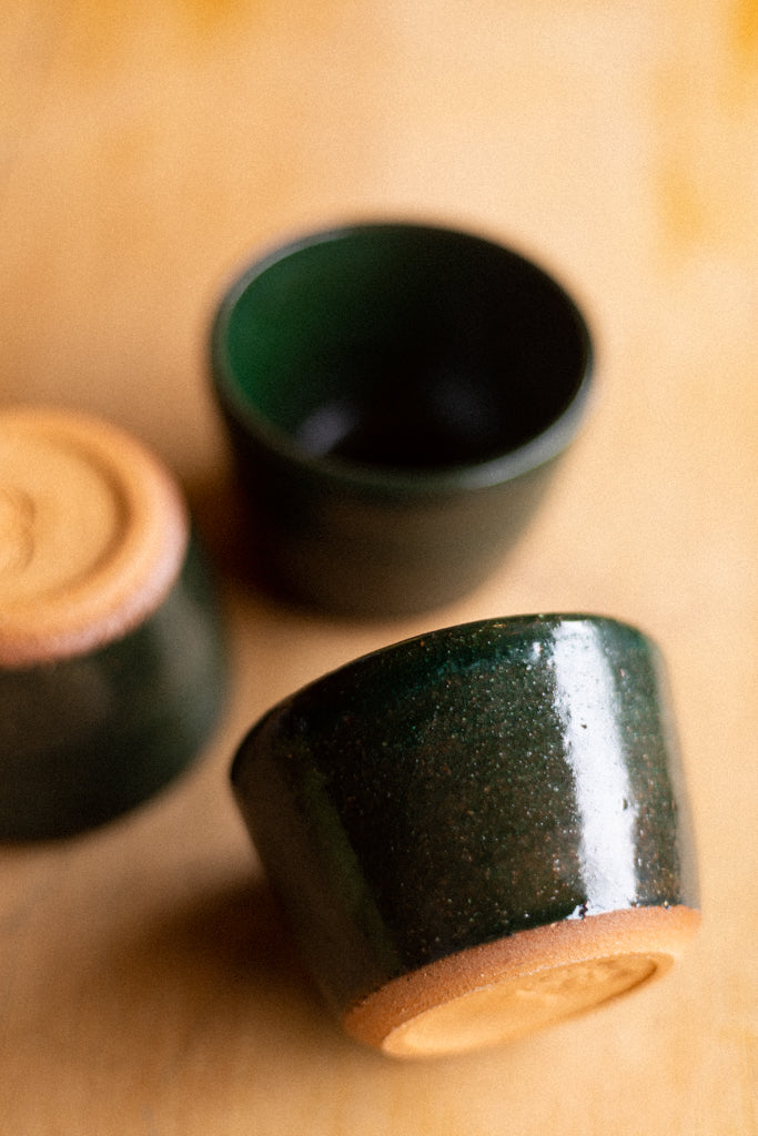 Raku Squat Cup