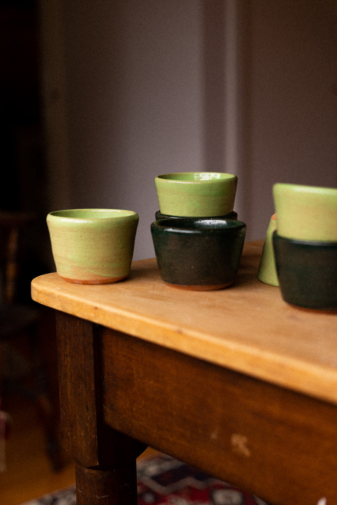 Raku Squat Cup