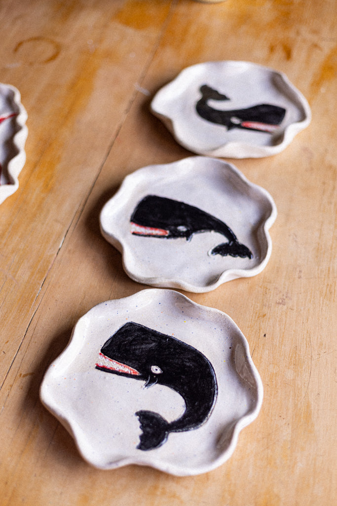 Frilled Whale Plate