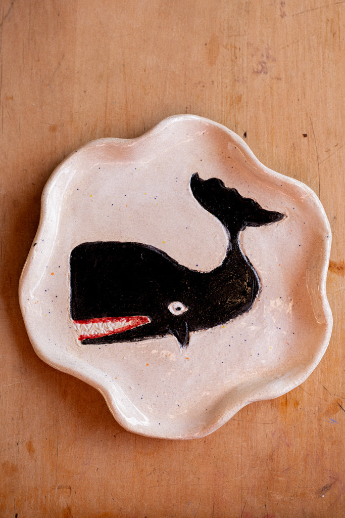 Frilled Whale Plate