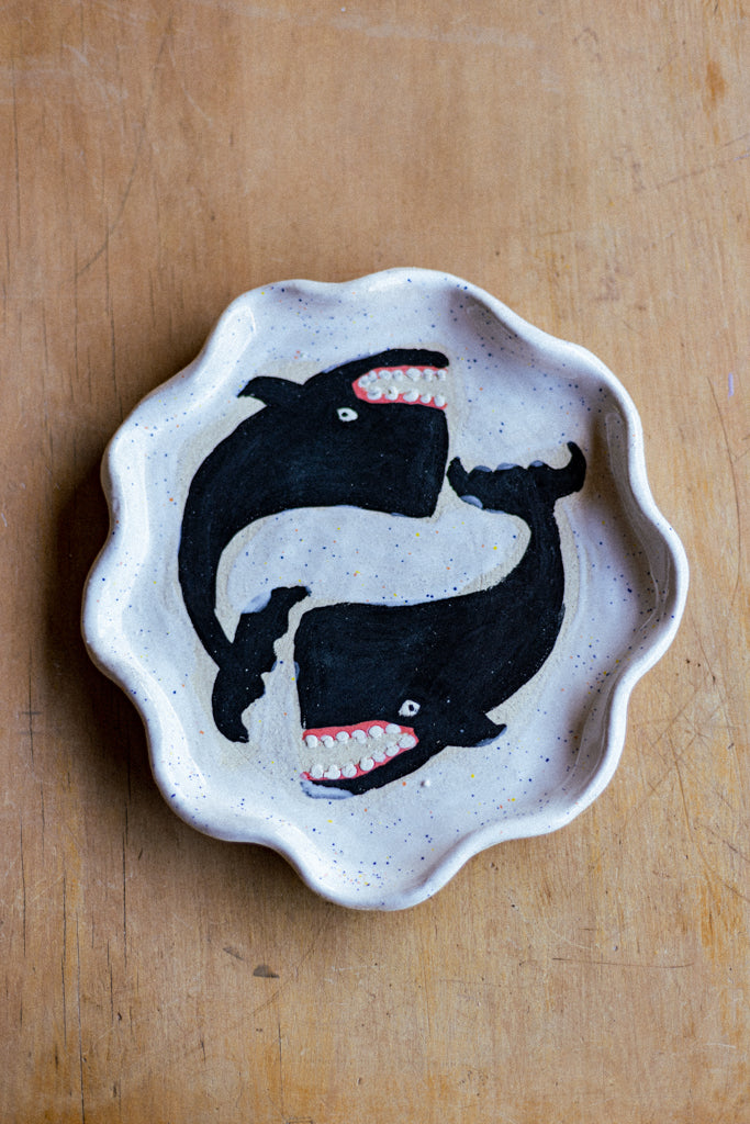 Curly Whale Plate