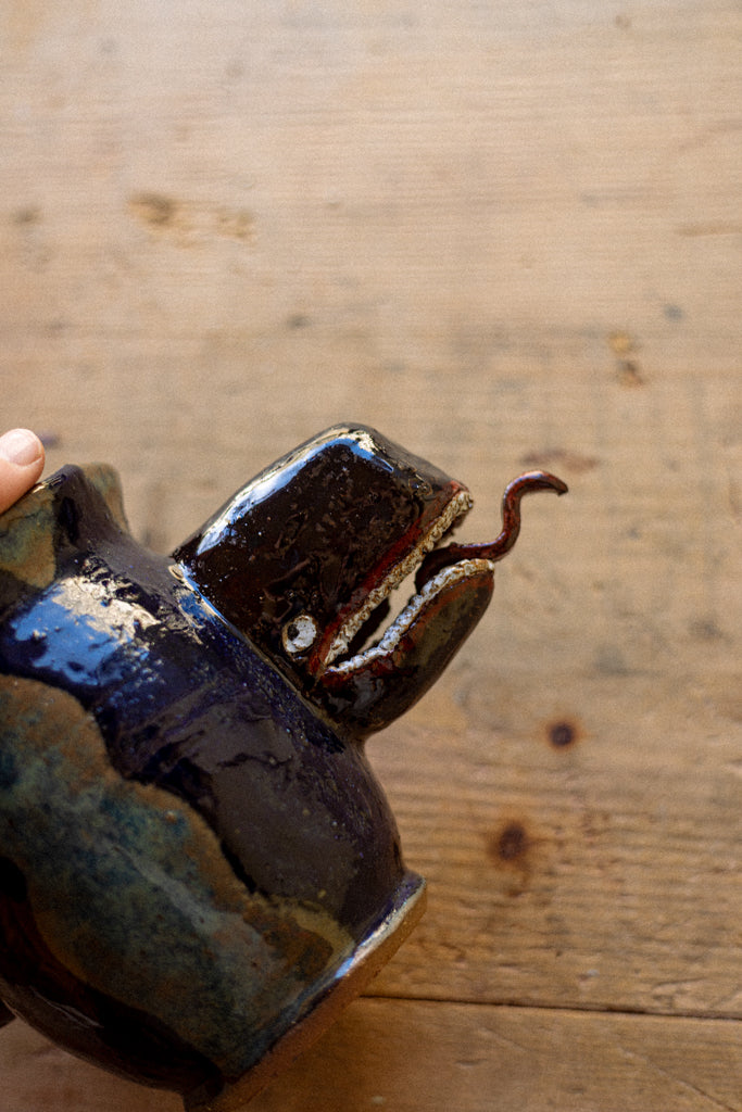 'Everything whale be alright' Vase