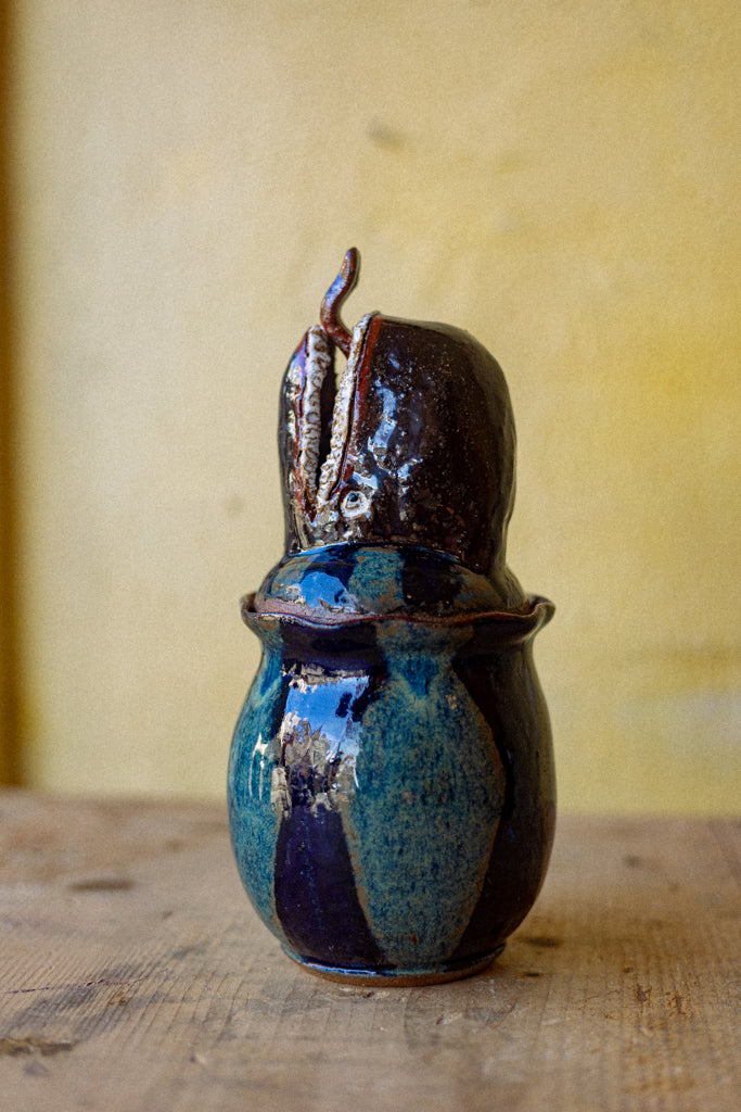 'Rough Seas' Treasure Jar