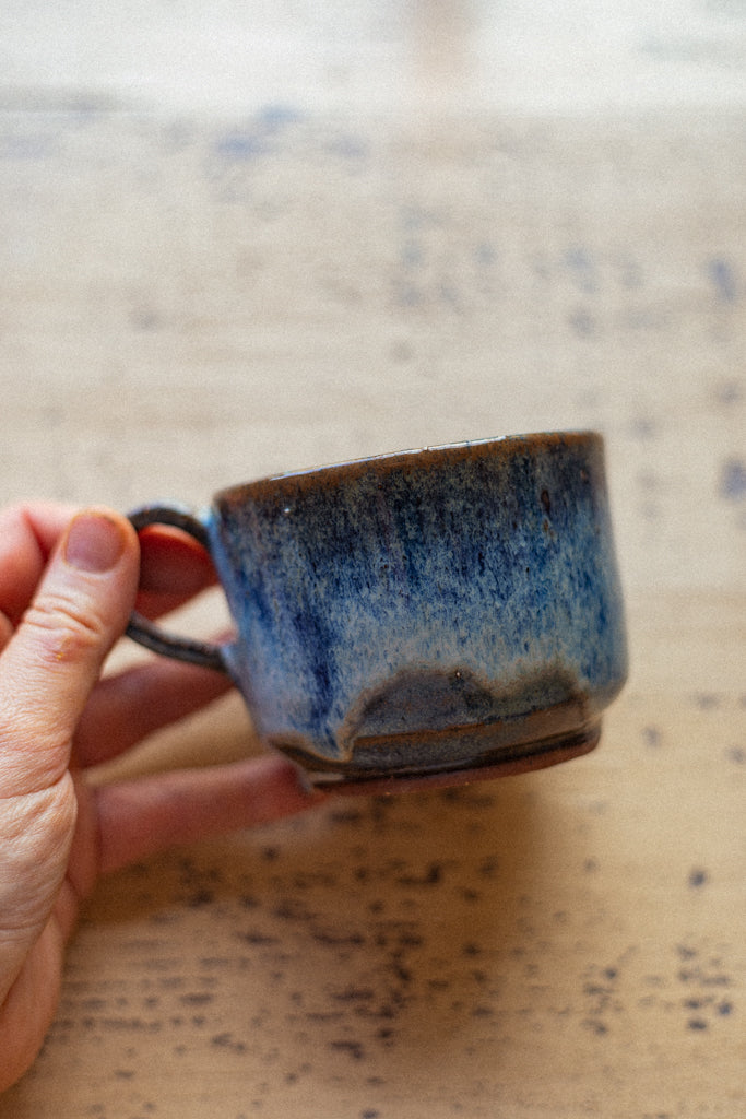 Retro Style Stacking Mug (Raku)