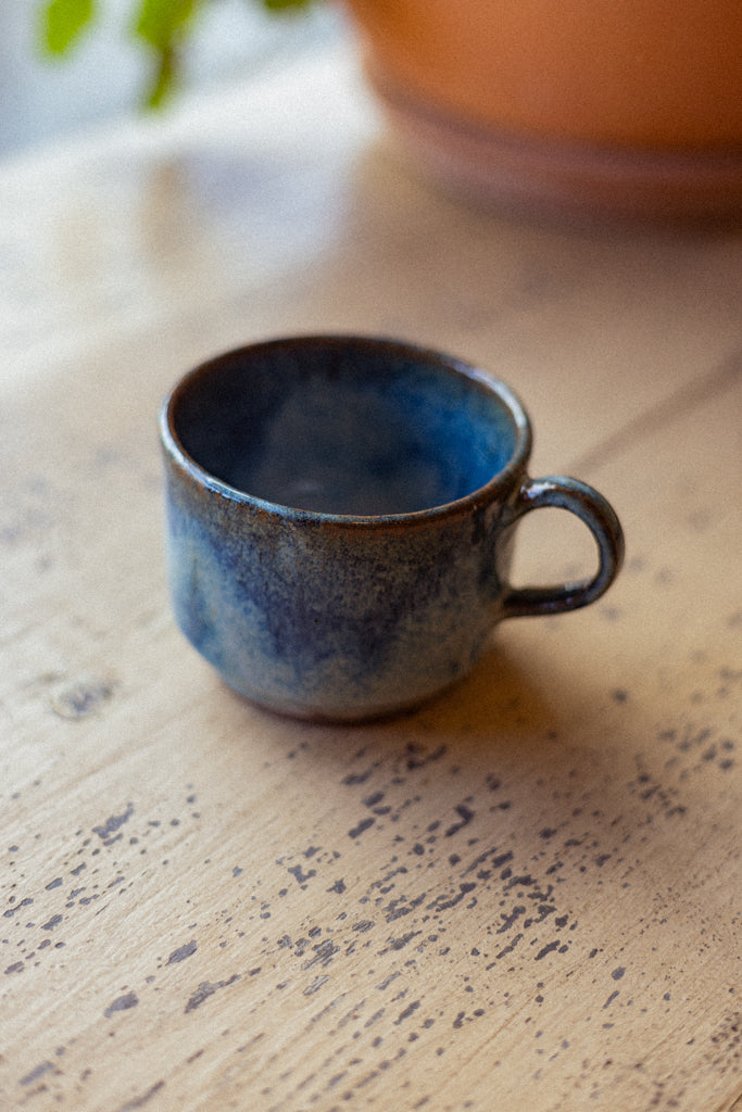 Retro Style Stacking Mug (Raku)