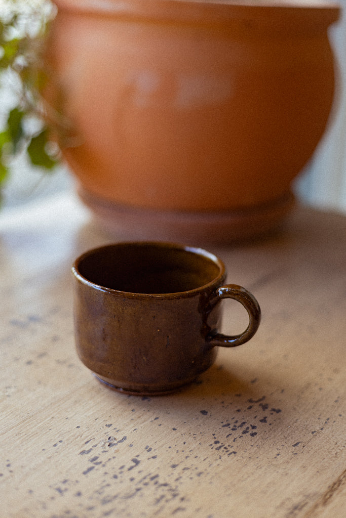 Retro Style Stacking Mug (Raku)