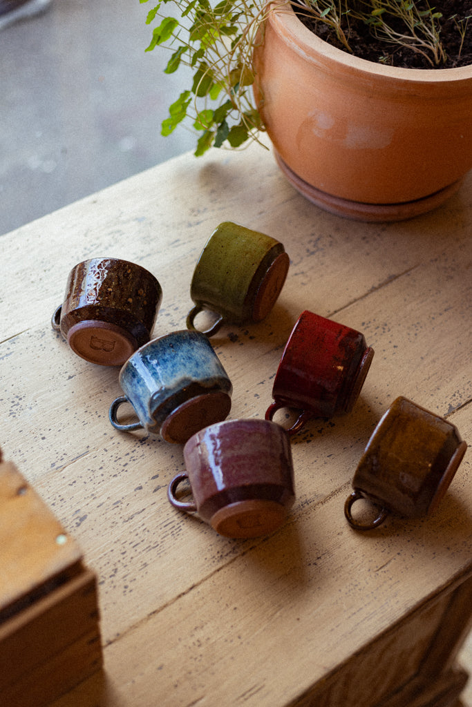 Retro Style Stacking Mug (Raku)